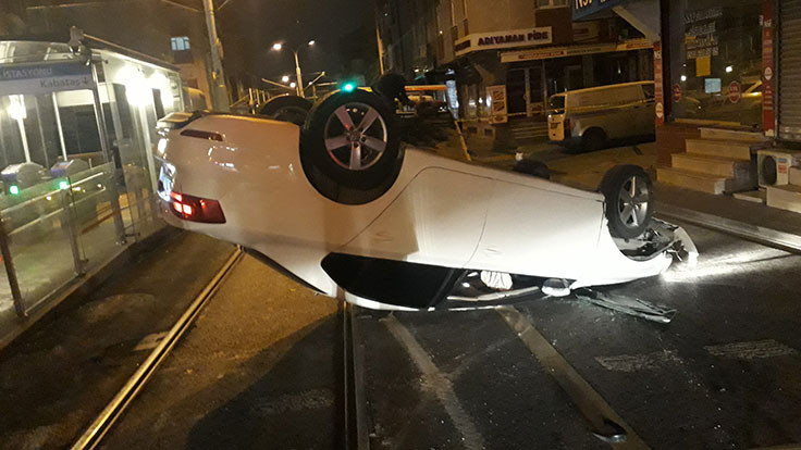 İstanbul'da trafik kazaları: 6 yaralı