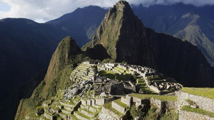 Machu Picchu'yu 'pislettiler'