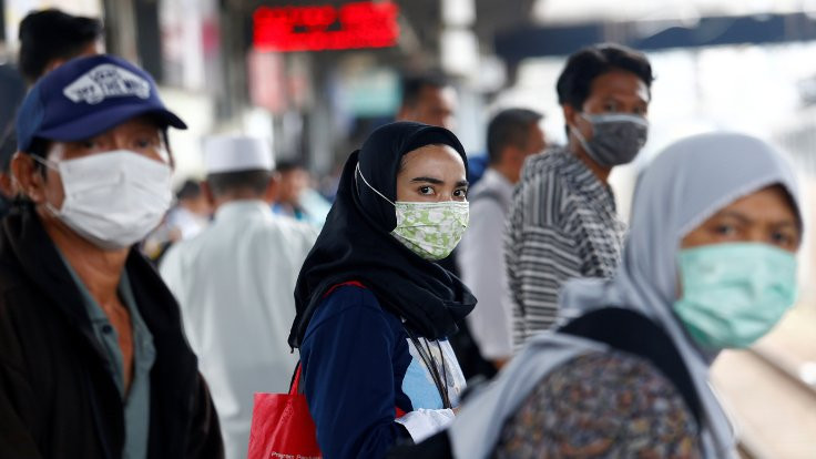 Endonezya Sağlık Bakanı 'Allah'ın lütfu' dedi, Harvard uyardı