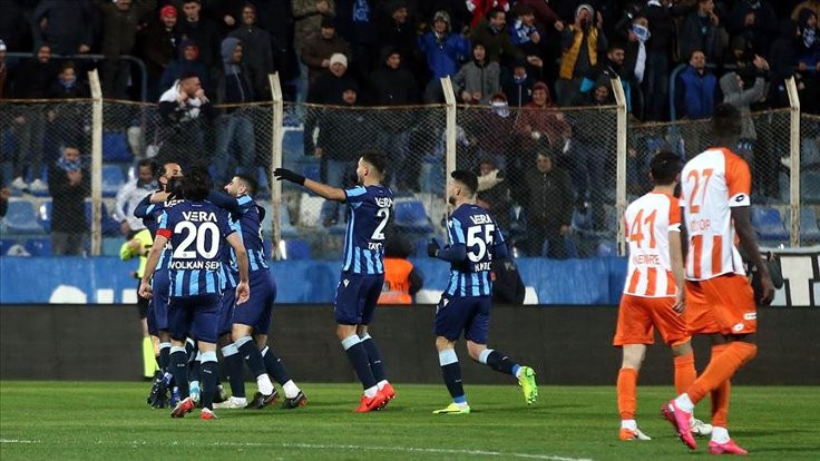 Adana derbisinin kazananı Adana Demirspor