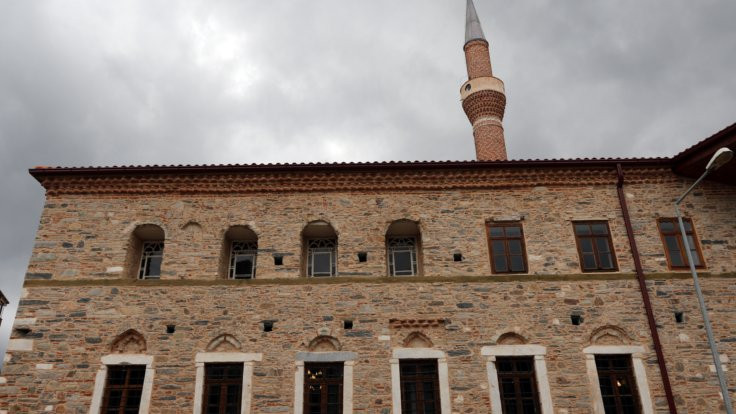 Aydın'da restorasyonu tamamlanan 429 yıllık cami ibadete açıldı