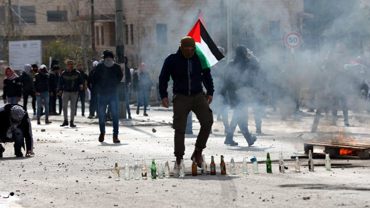 'Yüzyılın Anlaşması' protestolarında bir Filistinli genç öldürüldü