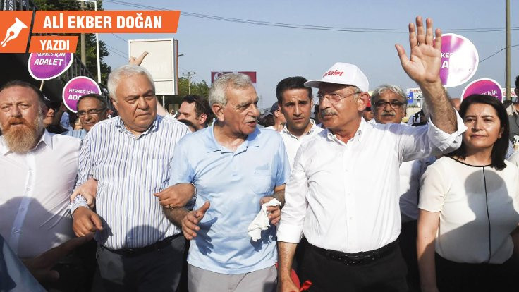 HDP-CHP kongreleri: Yeni seçeneğe çağırmak