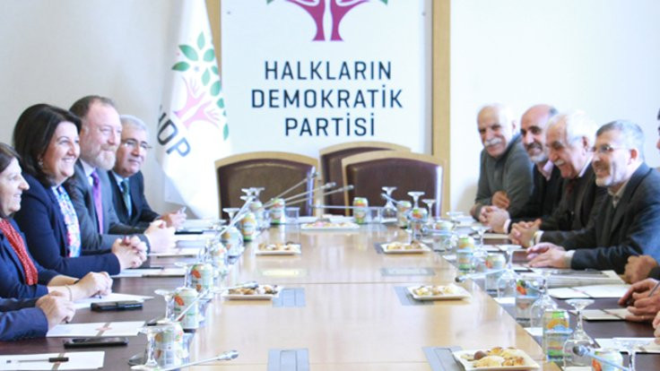 HDP, Kürt Dil Platformu ile görüştü