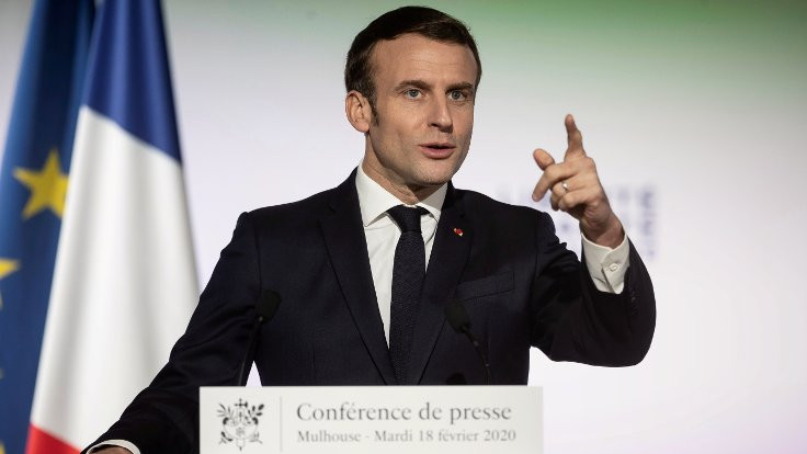 Macron: Başka ülkelerden imam almayacağız