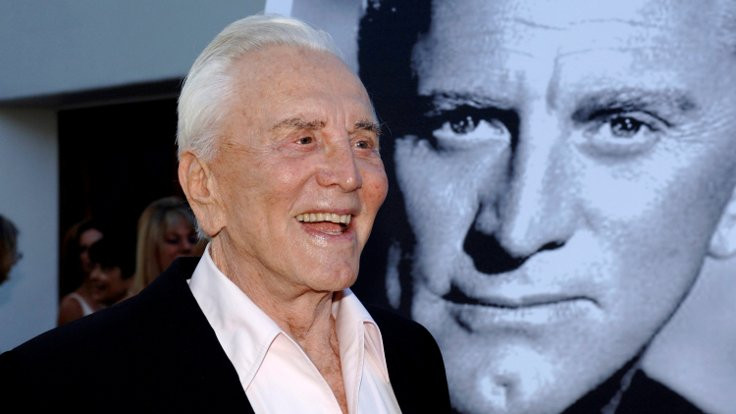 Kirk Douglas 103 yaşında hayatını kaybetti