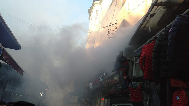 Tahtakale'de yangın çıktı