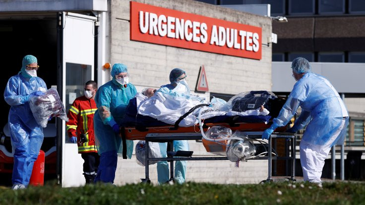 Fransız hastaneleri: Resmi verilerimiz doğru değil, evlerinde ölenleri sayamıyoruz