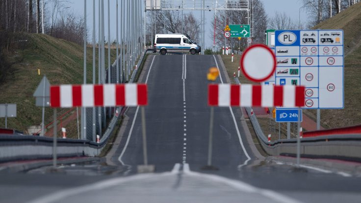 Almanya komşularıyla sınırlarını kapatıyor