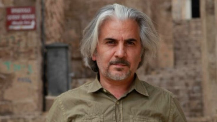 Kürt yazar Fırat Ceweri'ye Altın Kalem ödülü