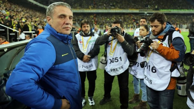 Fenerbahçe'de Ersun Yanal dönemi sona erdi