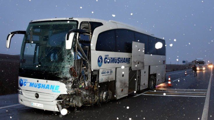Kırıkkale'de kaza: 1 ölü, 1 yaralı