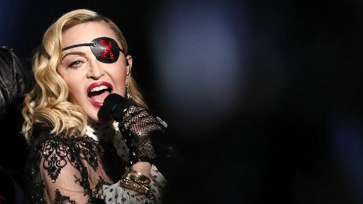 Madonna ‘eşitlendik’ dedi, dinleyicileri tepki gösterdi