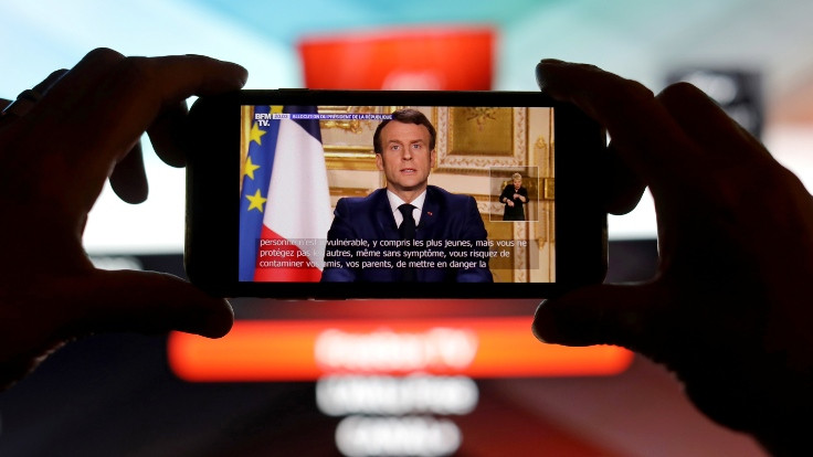 Macron: Savaştayız, evde kalın