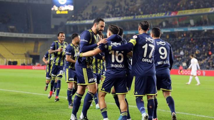 Fenerbahçe'de bir oyuncuda virüs tespit edildi