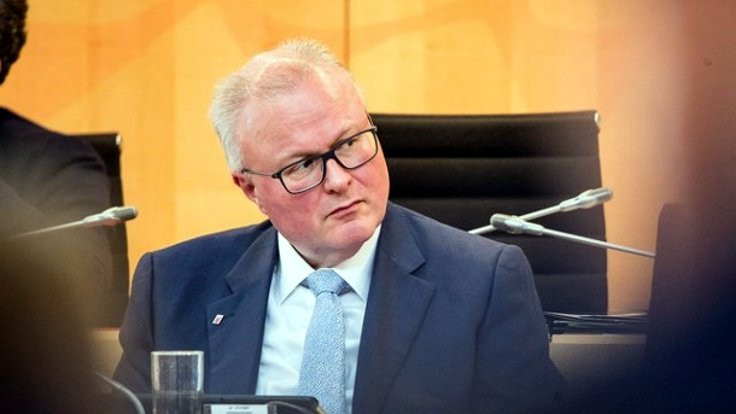 Almanya'da Maliye Bakanı ölü bulundu