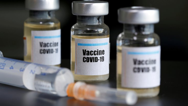 Korona aşısının bulunması için gönüllü olanlar anlattı: Aşı bulunursa hepimiz faydasını göreceğiz