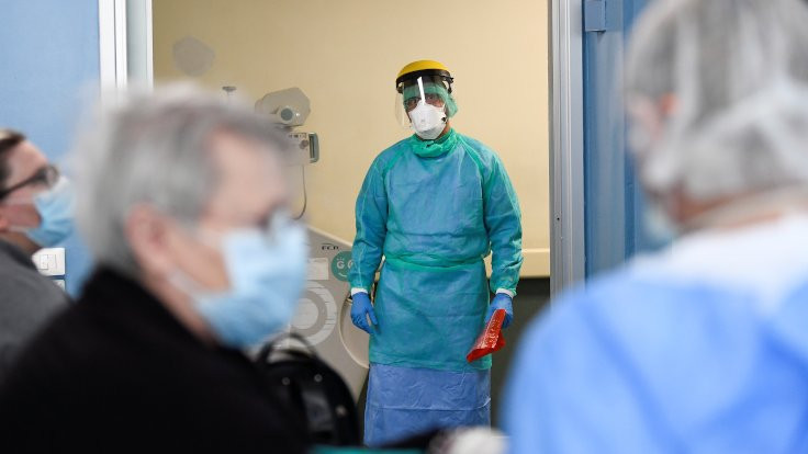 İtalya'da çalışan Türk doktor: Türkiye'de hastalığın kazandığı ivme korkutucu
