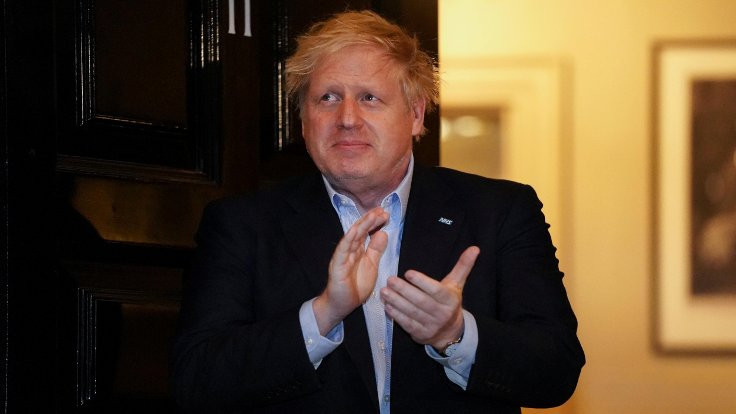 The Guardian: Boris Johnson'ın durumu açıklanandan daha ağır