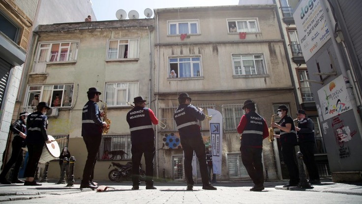 Kadıköy'de 23 Nisan etkinliklerine yasak