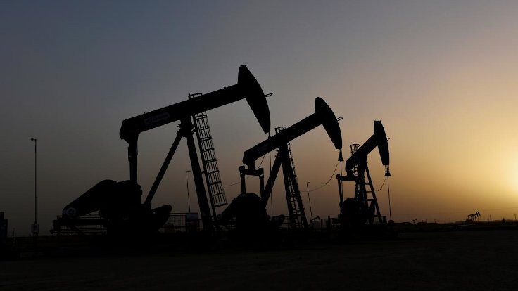OPEC'ten rekor petrol kesintisi kararı