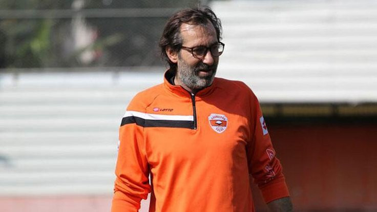 Adanaspor'da antrenör Zafer Karagöz vefat etti