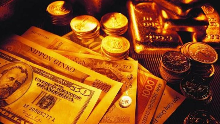 Altın tarihi rekoru kırdı, dolar rekora koşuyor