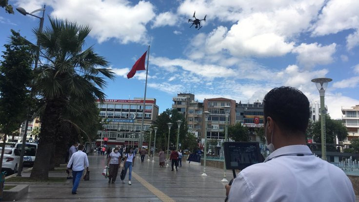 Aydın'da maske takmayanlar drone ile tespit edildi