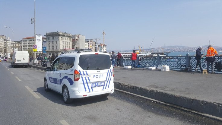 İstanbul'da polisten korona anonsu