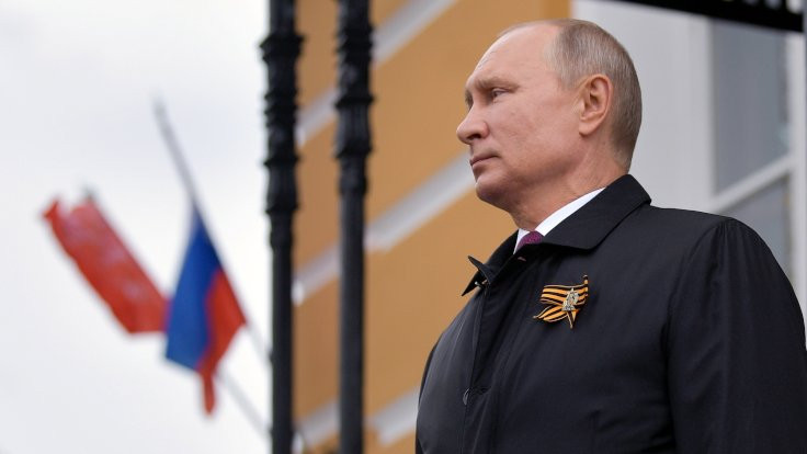 Putin: Karantina önlemleri 12 Mayıs'ta hafifletilecek