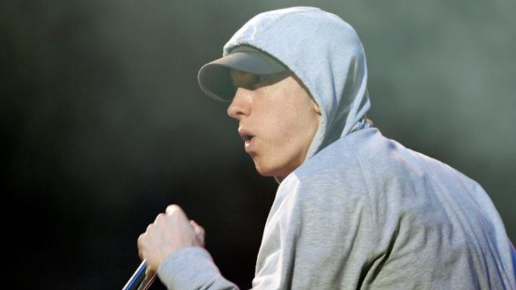 Eminem'den ırkçılara diss