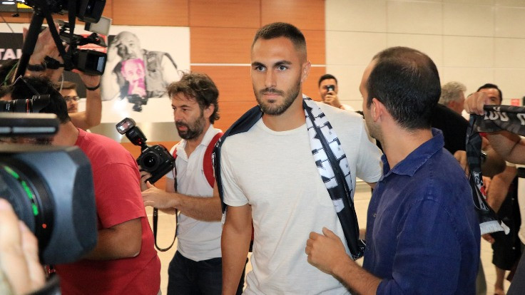 Victor Ruiz sözleşmesini feshetti, Beşiktaş yargıya başvuruyor