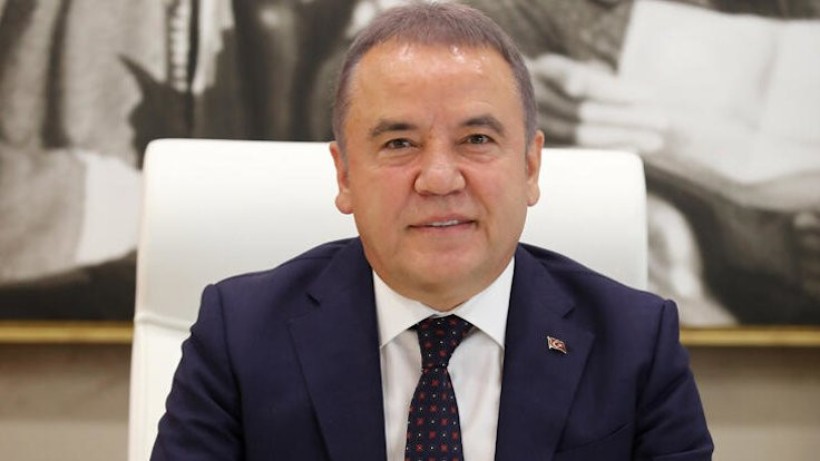 Antalya Büyükşehir Belediye Başkanı koronaya yakalandı