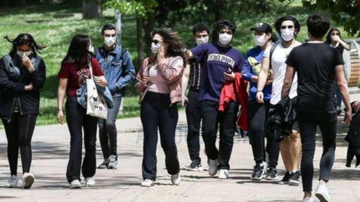 Üniversite mezunlarının yüzde 73'ünün maaşı 3 bin liradan az