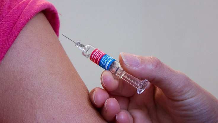 'Zatürre aşısında Türkiye'ye sıra gelmiyor'