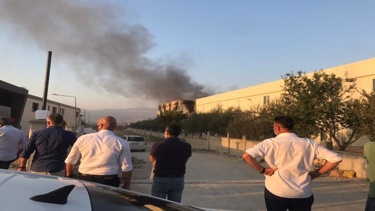 Kuruyemiş fabrikasında patlama: 2 ölü