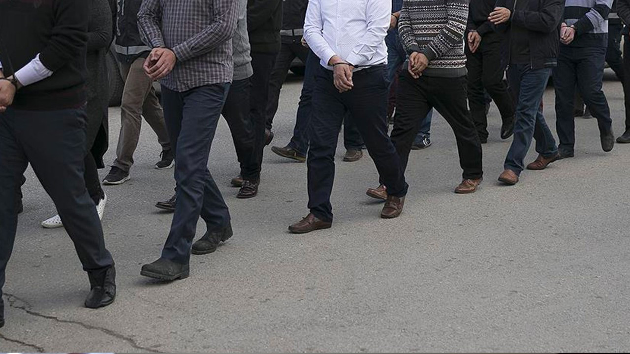 Diyarbakır'da küpe operasyonu: 53 gözaltı