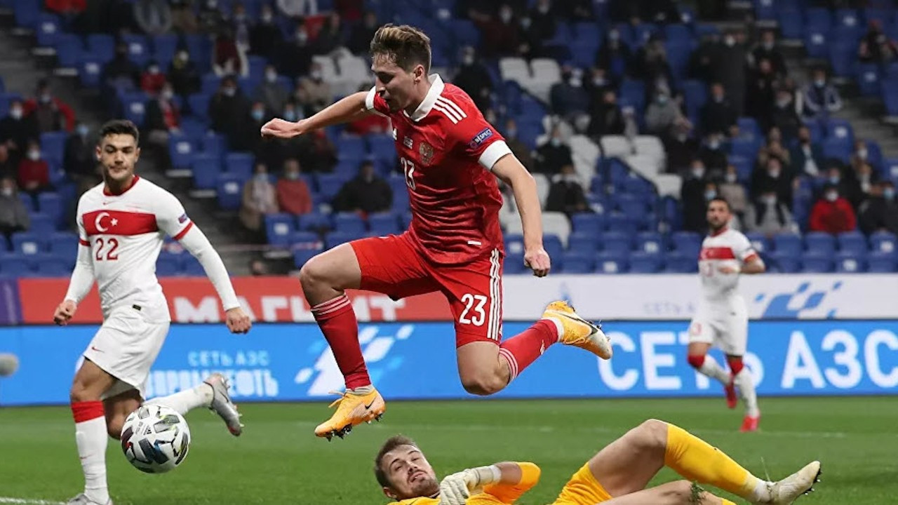 Türkiye A Milli Futbol Takımı Rusya'dan 1 puanla dönüyor