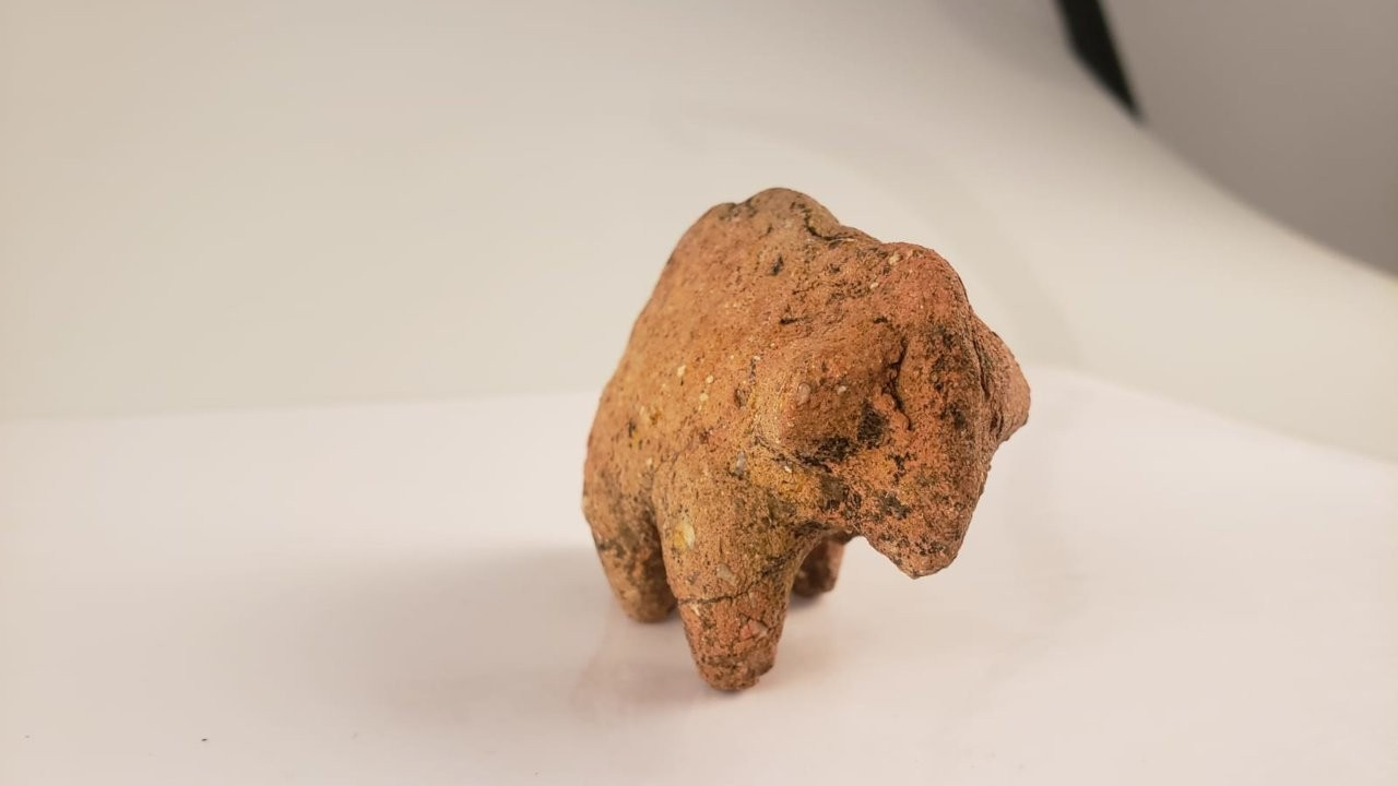 4 bin yıllık tarihi anlatan oyuncaklar bulundu
