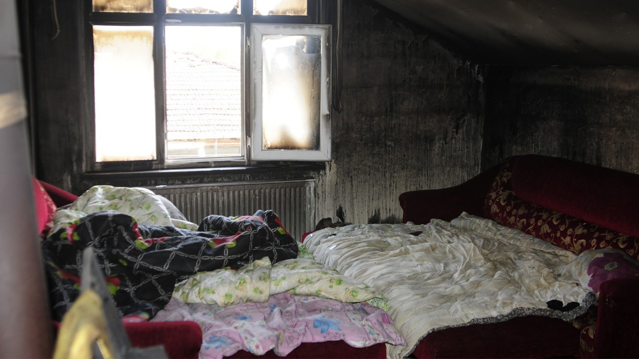 Sakarya'da yangın: 2 çocuk öldü