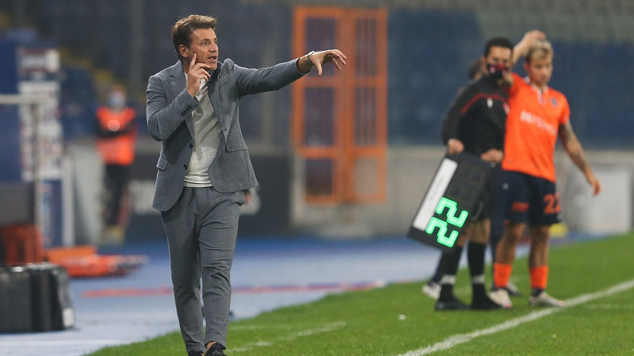 Bursaspor'da sezonun 4. teknik direktörü Tamer Tuna