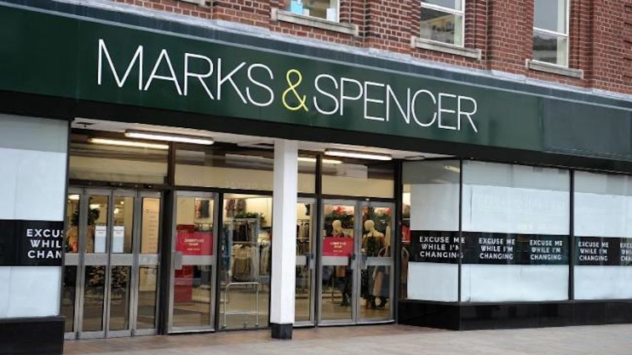 Marks&Spencer 94 yıl sonra zarar açıkladı