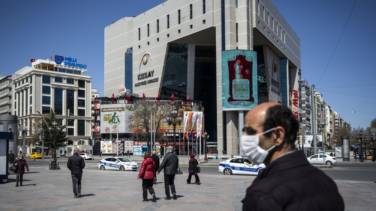 Ankara'da mesai saatlerine yeni düzenleme