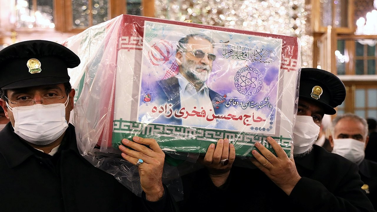'İranlı fizikçiyi öldürdüğümüz için dünya bize teşekkür etmeli'