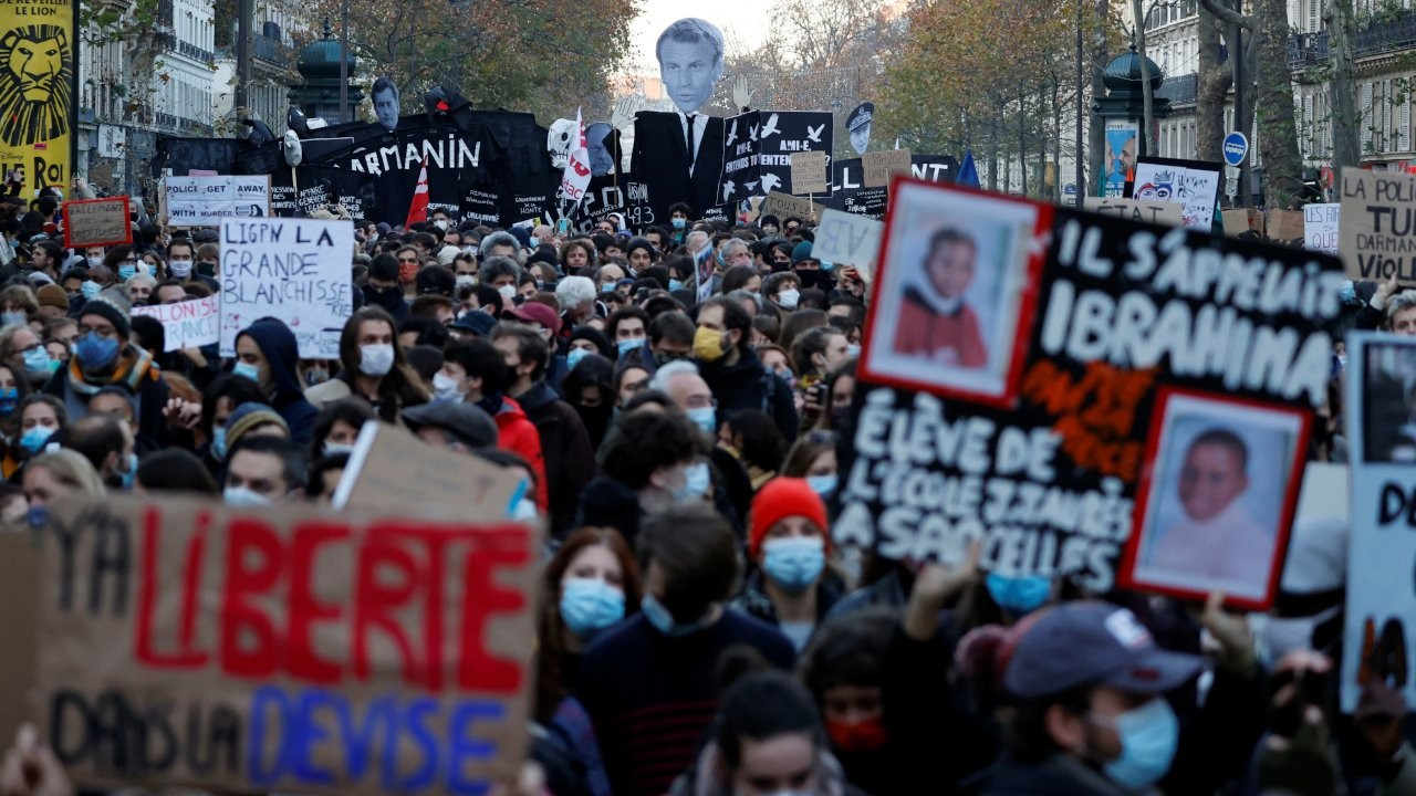 Macron geri adım attı: Tepki çeken polis yasası yeniden yazılacak