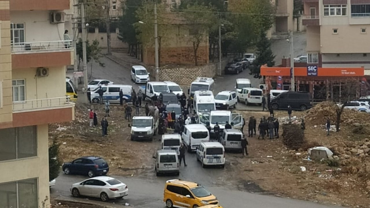 Mardin'de bir kişi aracında ölü bulundu