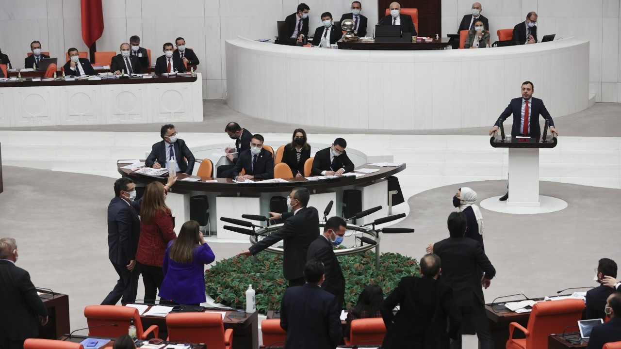 Meclis'te tartışma: AK Partili Eyüp Özsoy'a uyarı cezası verildi