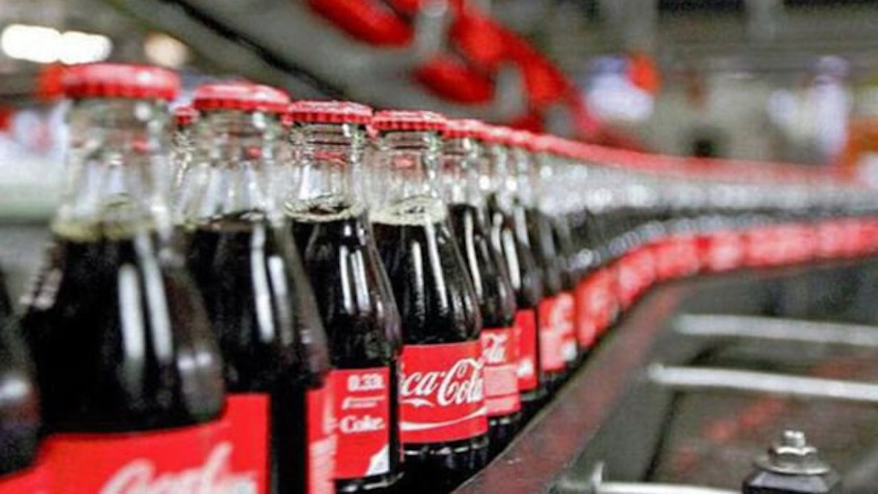 Coca-Cola 2 bin 200 kişiyi işten çıkaracak
