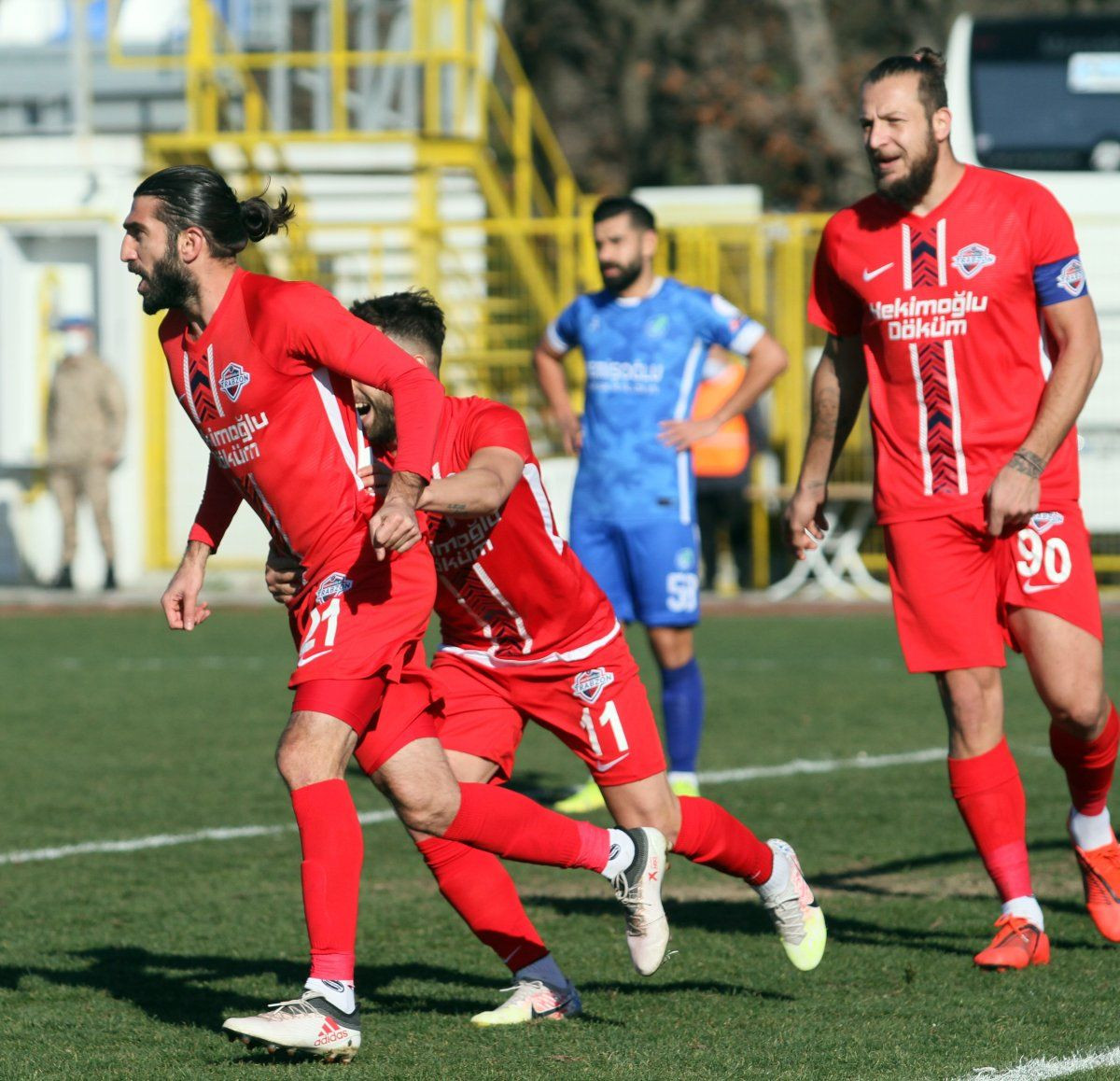 Batuhan Karadeniz fırtınası: 17 maçta 12 gol - Sayfa 2
