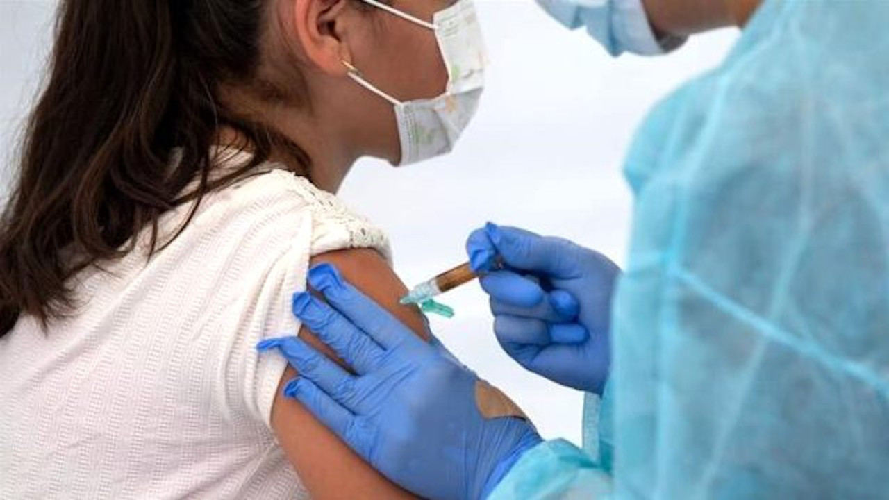 81 ile genelge: Özel hastanelerde de aşı yapılacak, randevu alınacak